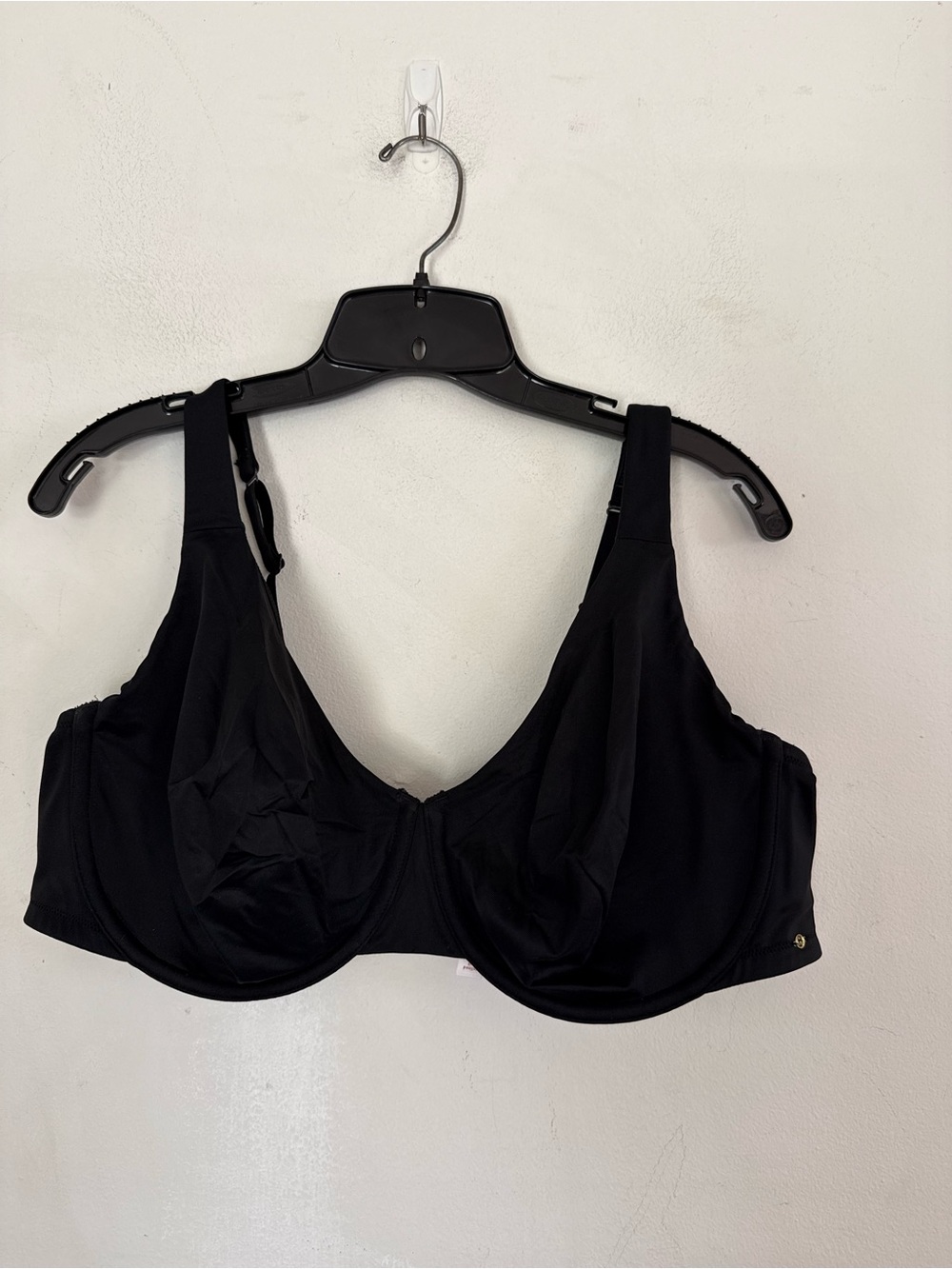 Cacique Womens Black Full Support Underwire Thick Bra, Size 44D